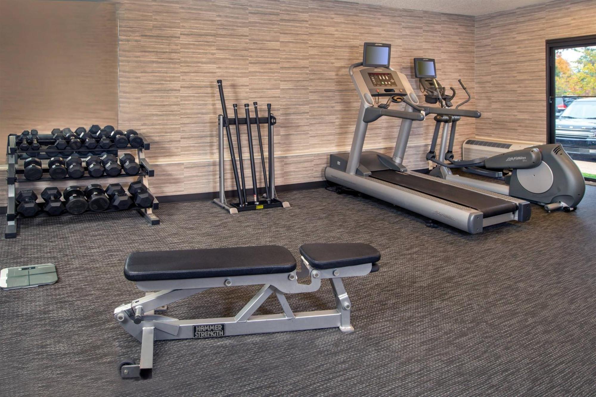 Courtyard By Marriott Dulles Airport Herndon/Reston Екстериор снимка